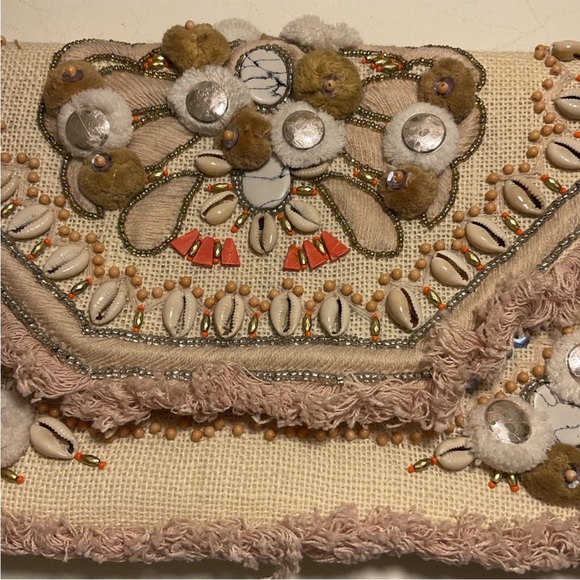 Francesca's Sea Shell Beaded Clutch Purse NWT - Picture 12 of 12